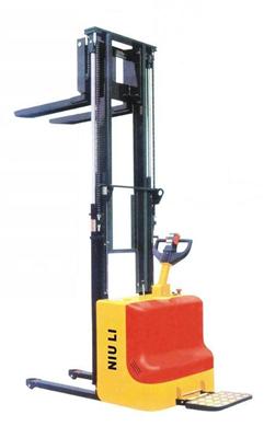 CTQ Walked Hydraulic Stacker