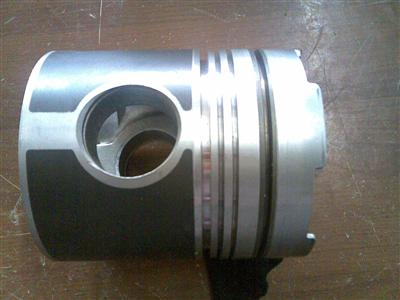 COMMINS NT855 Piston