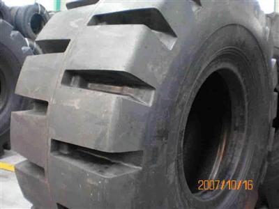 Bias OTR Tire35/65-33