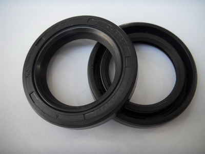 TOYOTA CAMSHAFT FRONT CRANKSHAFT OIL SEAL