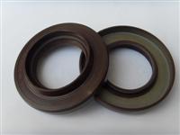 TOYOTA REAR WHEEL HUB OIL SEAL