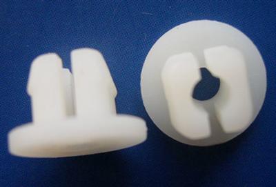 Automobile Plastic Clips and Fasteners