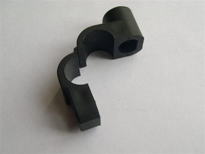 Plastic Pipe Clips for Nissan