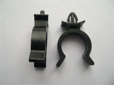 Plastic Pipe Clips