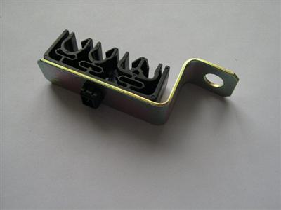 Plastic Pipe Clips BL685