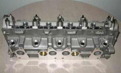 Peugeot 405 Cylinder Head