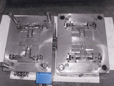 Automobile inner accessory mould