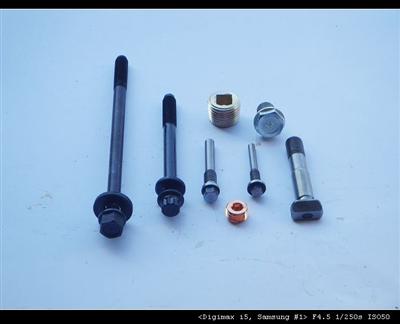 Assembling Bolt And Screw Plug