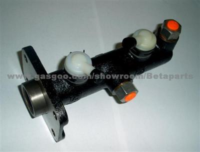 Brake master cylinder for mitsubishi L300