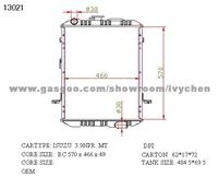 ISUZU  NPR 70 ENGINE 4HE1-radiator
