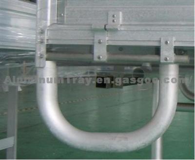 Side Steps for Tray Body