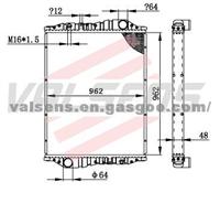 BENZ KASSBOHRER'C457 TRUCK OE: 8. 351. 178. 2910. 0 Radiator