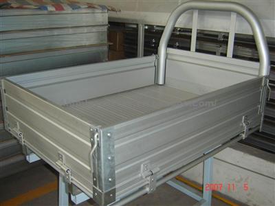 Aluminum Tray Body / Load Deck