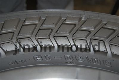 Motorcycle Tyre & Tire Mould