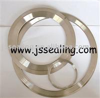 Metal serrated gasket