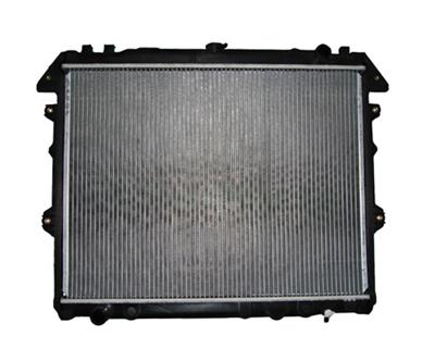 RADIATOR USED FOR TOYOTA VIGO '2004