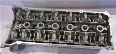 BMW 525 Cylinder Head