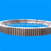 Crossed cylindrical roller slewing rings