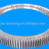 Crossed cylindrical roller slewing rings