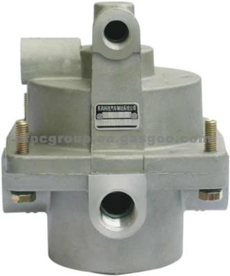 Double Circuit Relay Valve 3527Z41-010
