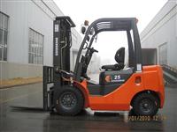 2.0T-2.5T Diesel Forklift with Japanese Isuzu engine