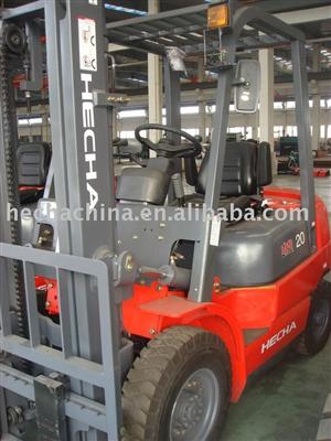 2 ton diesel forklift truck