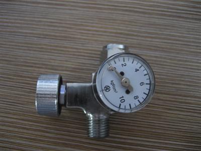 Pressure gauge