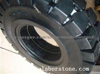 Solid Forklit Tyre 600-9