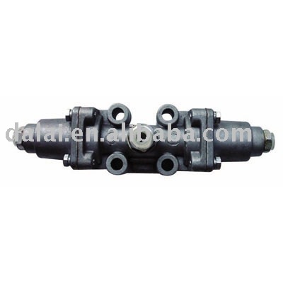 KAMAZ air distributing valve