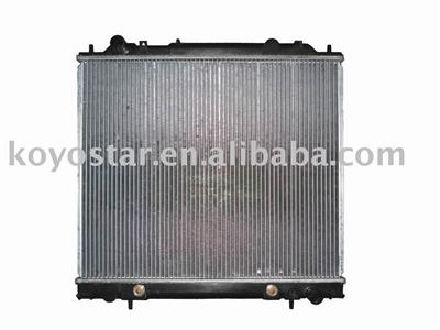 Radiator compatible with Dongfeng FengXing L400 A/T