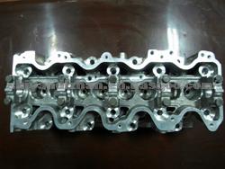 TOYOTA Cylinder Head  11101-75022