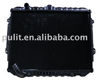 Brass&copper radiator for Mitsubishi Pajero v33'92-98 AT