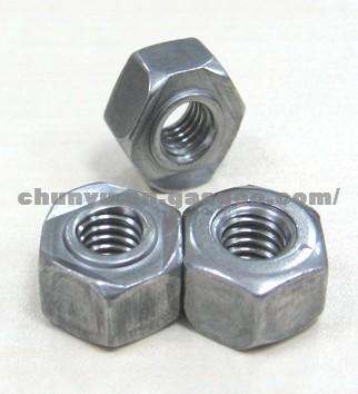 7903042052 Weld Nuts M8