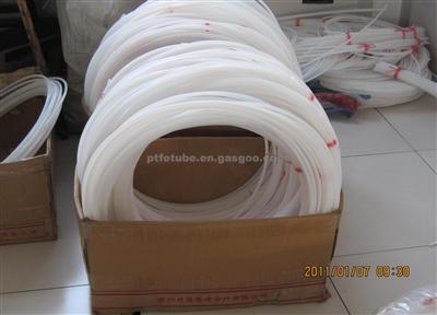 Ptfe Tube Hose High Chemical Resistance, High Insulation, Non-stick, Low Friction and Long Life.