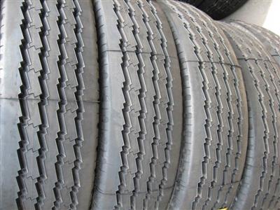 10R22.5-14/16 TRUCK TIRE