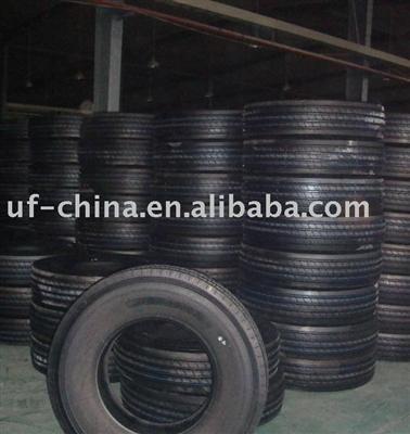 Radial truck tyre (295/80R22.5)