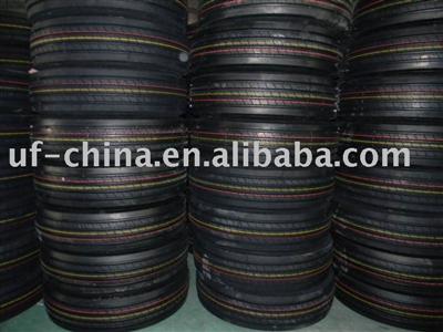 Radial truck tire