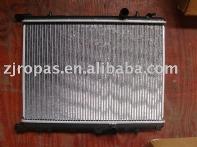 Radiator for Peugeot 307 Oem. : 1330. 82