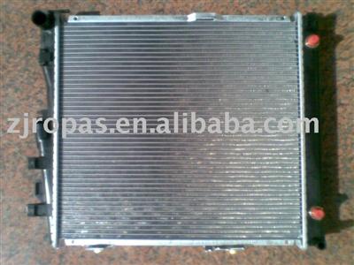 Aluminum radiator for MERCEDES W126,84-93,300CE,AT