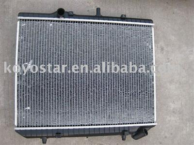 High quality  radiator of BENZ
