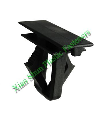 Plastic Fastener Auto Clip C348 For Chrysler Jeep