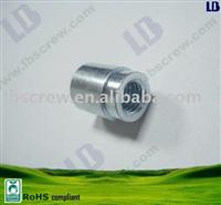 Zinc plated nut of carbon steel