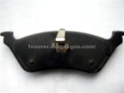 D858 -7703 Brake Pad for Chevrolet Dodge