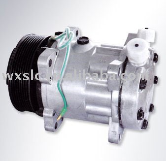 Automotive Air Conditioning Compressor 120/PV8 12V/24V