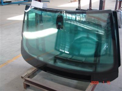 BM W Series 5 Front windscreen