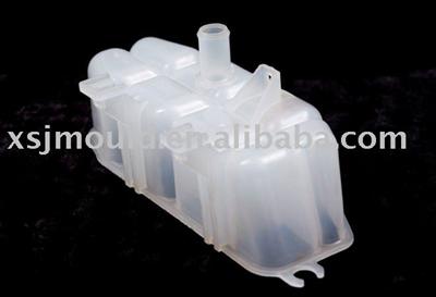 cheap and well designed injection car water tank mould