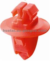 Wheel Flare Moulding Clip with Sealer Sa137