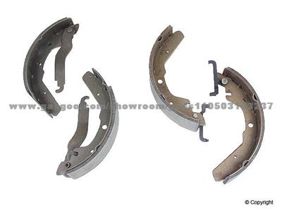 Brake Shoes 251 698 531 LX