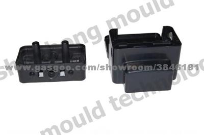 High-Quality Car Plastic Parts -26