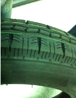 buy car tyre